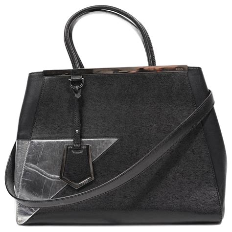 fendi 2 jours medium size